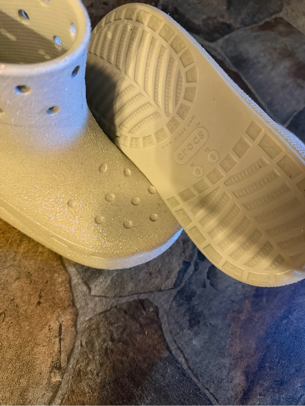 Crocs Crush Glitter Platform Womens Waterproof Slip On Boots!!(Size 8)